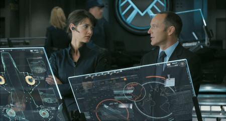Cobie Smulders en Clark Gregg als Agent Hill en Agent Coulson