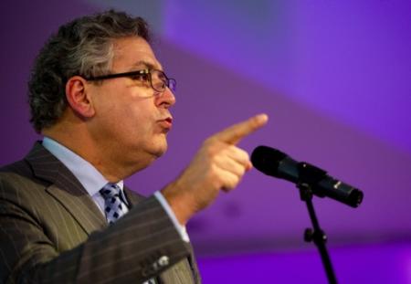 Henk Krol haalt hard uit naar kabinet