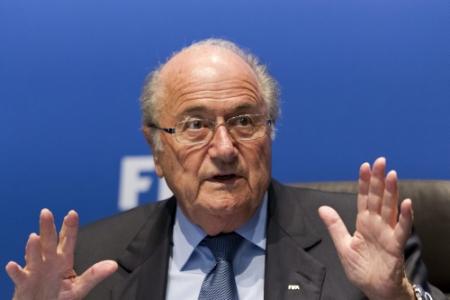Hackers laten Blatter opstappen bij FIFA