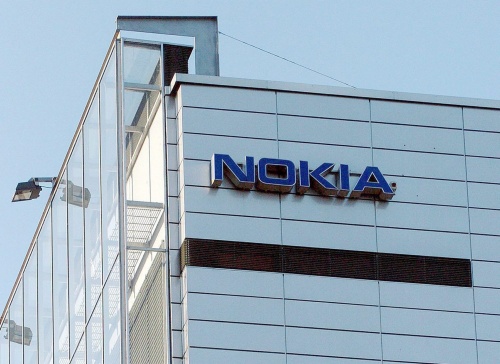 'Microsoft wilde apparatentak Nokia kopen'