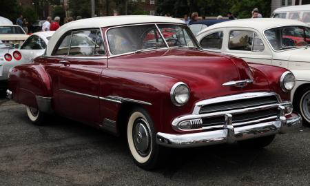 Bel Air Hardtop, 1951; copyright Wiki-user Mr.choppers