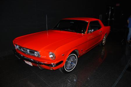 Ford Mustang; copyright Wiki-user Bill Abbott