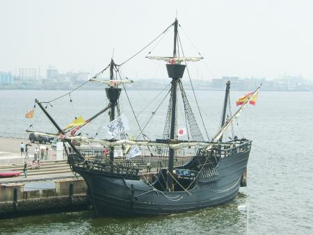 Replica 'Victoria'; copyright Wiki-user Gnsin