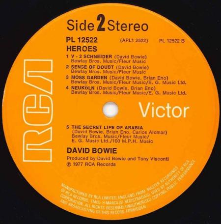 David Bowie - Heroes b