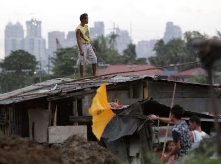 'Tyfoon Haiyan eist meer dan honderd levens'