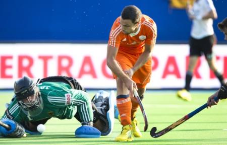 Geschorste hockeyer Verga mist ook Oranje