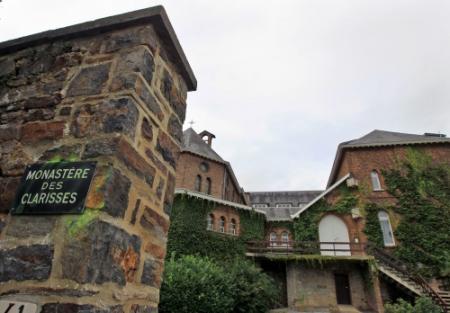 'Ex-vrouw Dutroux wil naar klooster Italië'