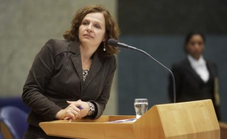 Minister Schippers reageert op brief student