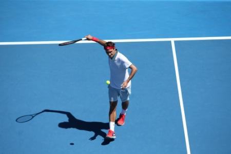 Federer verslaat thuisspelende Duckworth