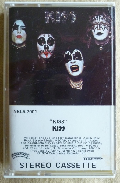 Kiss op cassette