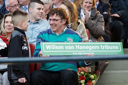 Op 20 februari werd Van Hanegems zeventigste verjaardag groots gevierd in de Kuip. Als cadeau voor de Feyenoorder maakte de club bekend dat het een tribune naar het feestvarken heeft vernoemd (PRO SHOTS/Kay int Veen)