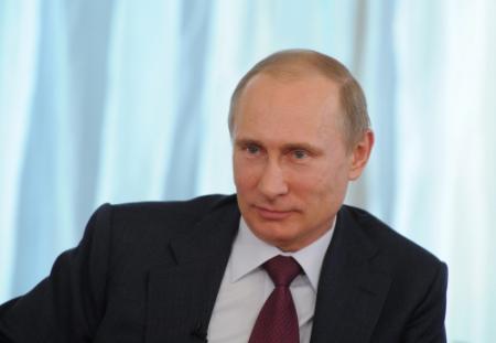 'Poetin verdient minder dan premier'