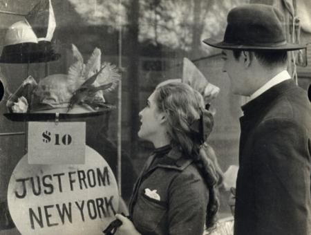 Mary Pickford en Lionel Barrymore in The New York Hat (1912)