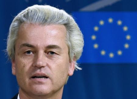 Wilders naar EU-hof voor dubbelmandaat