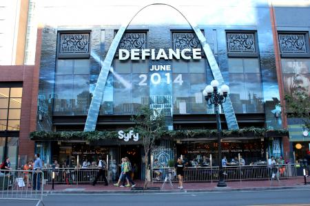 SDCC: Defiance Cafe