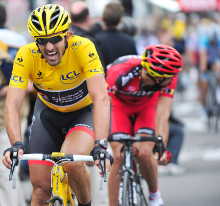 Fabian 'Spartacus' Cancellara na één van zijn 28 etappes in de gele trui (PRO SHOTS/Gepa)