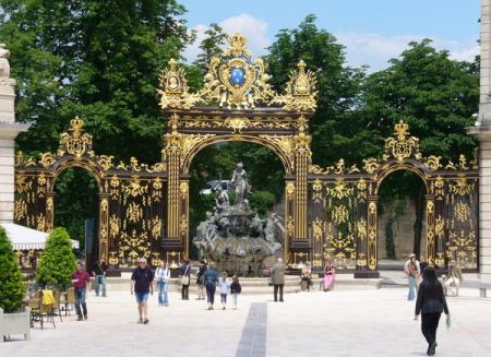 De beroemde 'Fontaine d'Amphitrité' op het Place Stanislas in Nancy (Foto: WikiCommons/Enslin)