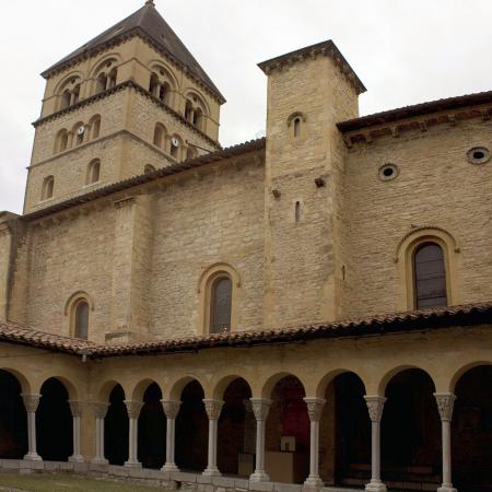 Het bijna een millenium oude klooster in Saint-Gaudens (Foto: WikiCommons/Dvillafruela)