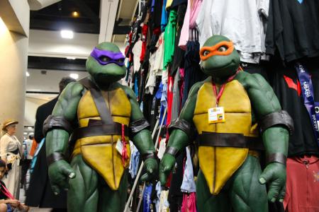San Diego Comic-Con 2014: Ninja Turtles cosplayers