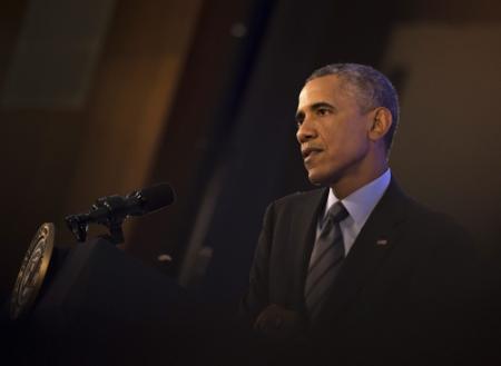 Obama overweegt bombardementen Irak