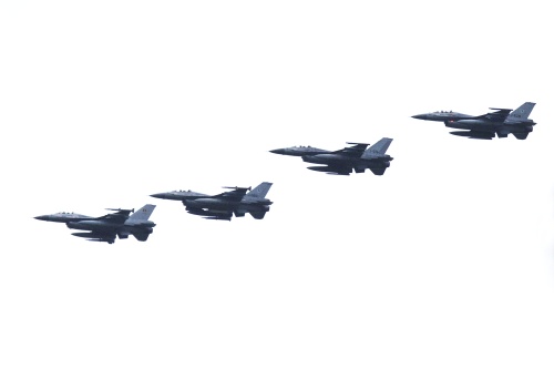 F-16's vliegen 600 uur per maand boven Irak