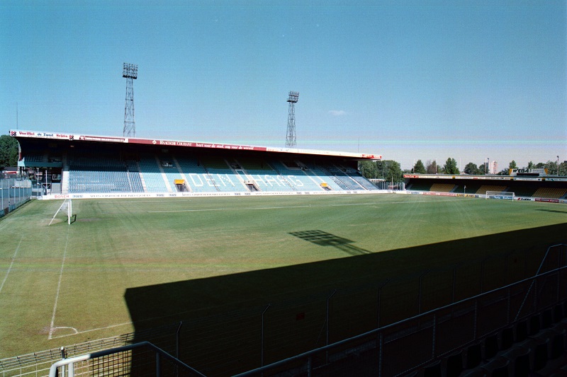 In 1925 speelde ADO Den Haag zijn eerste wedstrijd in het Zuiderparkstadion. Het stadion was één van de mooist gelegen voetbaltempels van Nederland. Het complex van de Haagse voetbalclub lag aan de rand van het Zuiderpark midden in Den Haag (PRO SHOTS/Stanley Gontha)