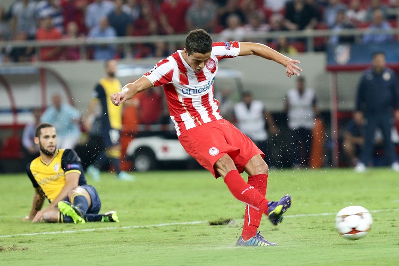 Trainer Olympiakos Piraeus boos op Ibrahim Afellay (PRO SHOTS / Intime)
