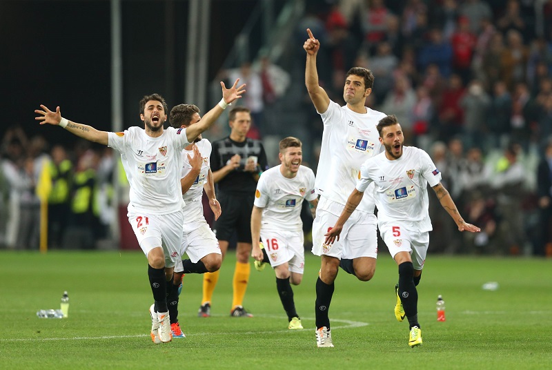 Nadat Sevilla de strafschoppen beter nam dan Benfica won het het Europa League (PRO SHOTS/Action Images)