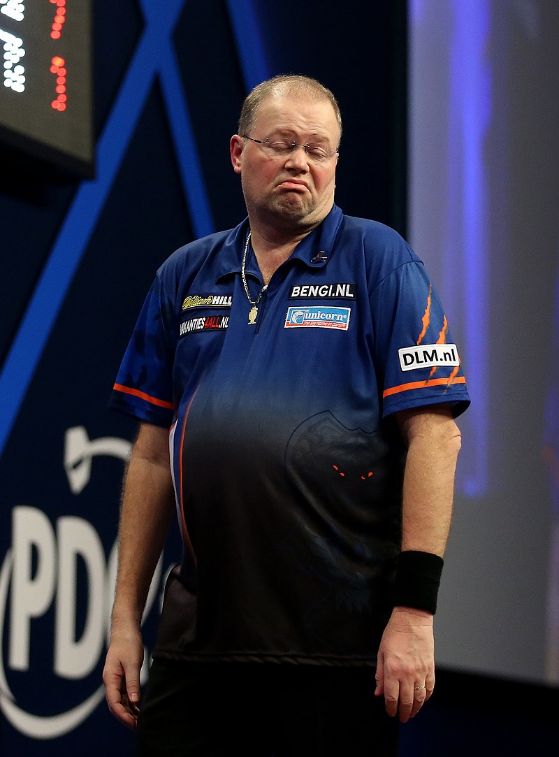 Van Barneveld nadat hij een set pakte vanavond (PRO SHOTS/Actionimages)