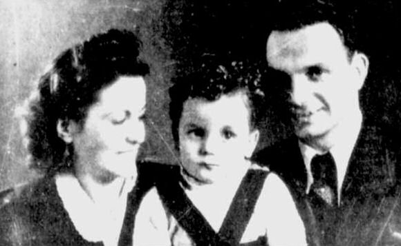 SS Officier Fremel Rudolf met vrouw en zoon