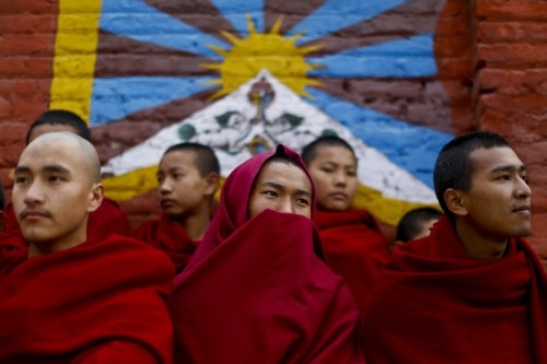 China beloont tips over terreur in Tibet
