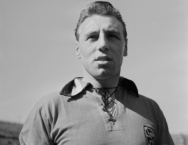 Coppens in het shirt van de Rode Duivels in 1953 (WikiCommons/Nationaal Archief Fotocollectie Anefo)