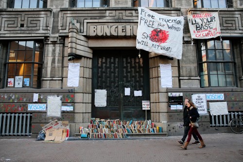 UvA wil actievoerders dinsdag weg hebben