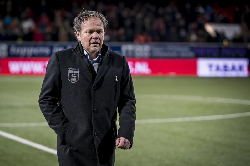Henk de Jong maakt excuses voor opmerking vrouwenvoetbal (Pro Shots/Ronald Bonestroo)