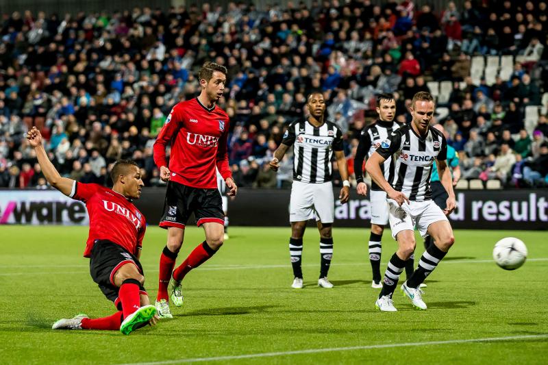 Luciano Slagveer maakte twee goals voor sc Heerenveen (Pro Shots/Kay Int Veen)