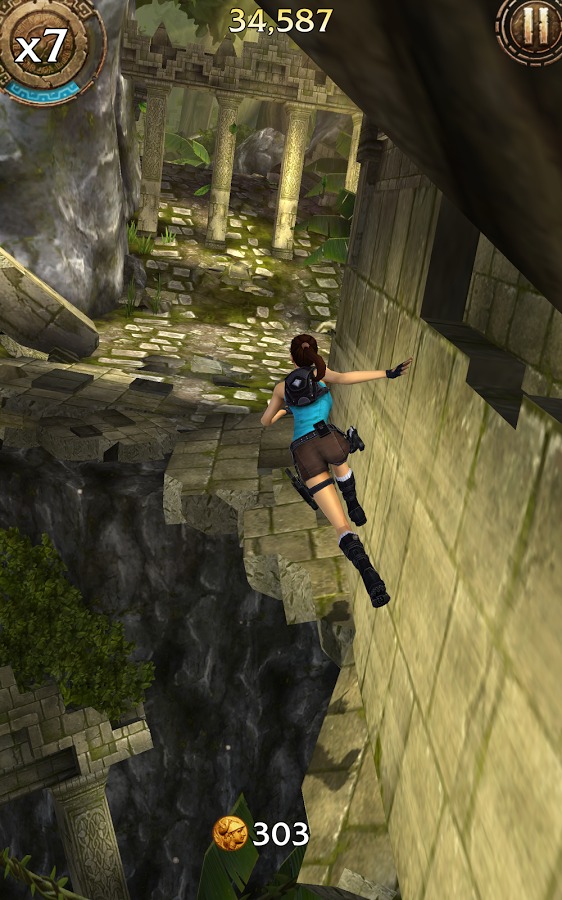 Lara Croft Relic Run wall