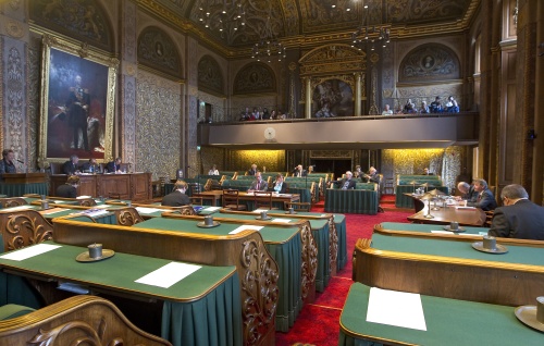 Statenleden kiezen Eerste Kamer