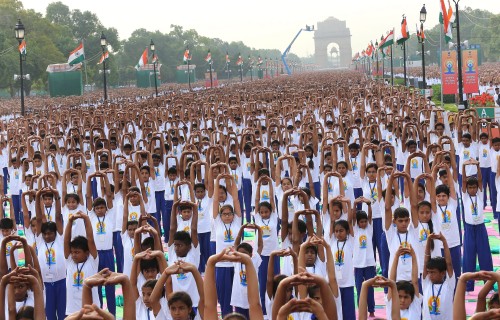 Eerste dag van de yoga groot succes in India