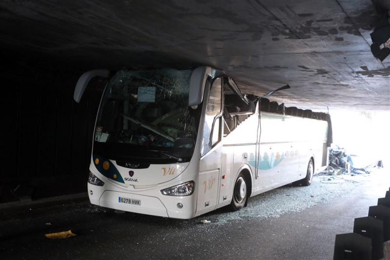 Ongeluk met Spaanse schoolbus naar Amsterdam 
