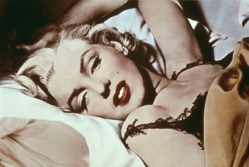 Veiling jaarboek met foto Marilyn Monroe
