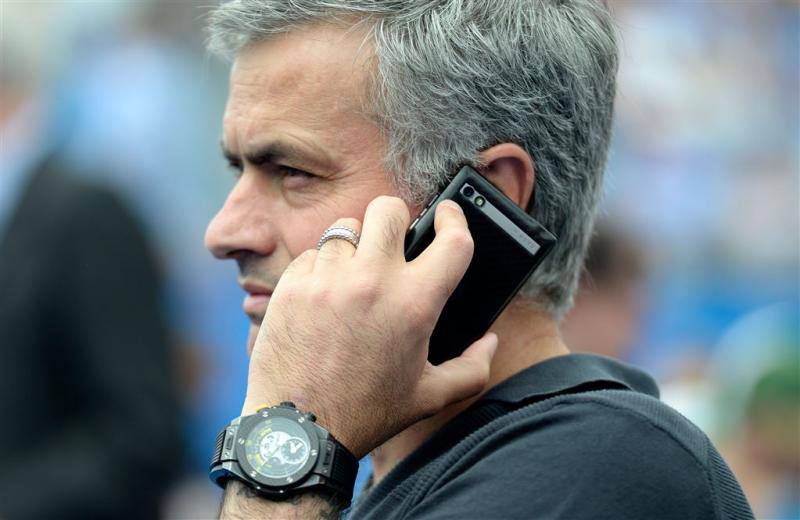 Mourinho verlengt contract bij Chelsea