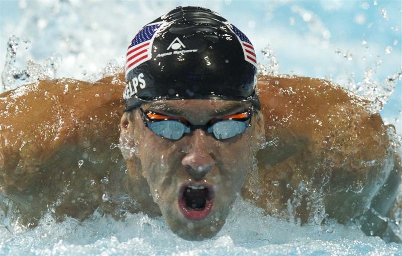 Phelps weer sneller dan wereldkampioen