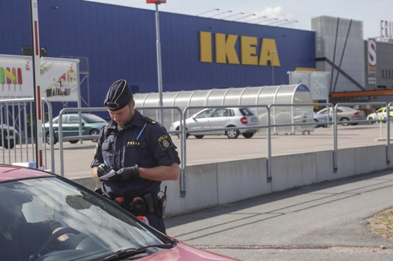 'Geen politiek motief achter IKEA-moorden'