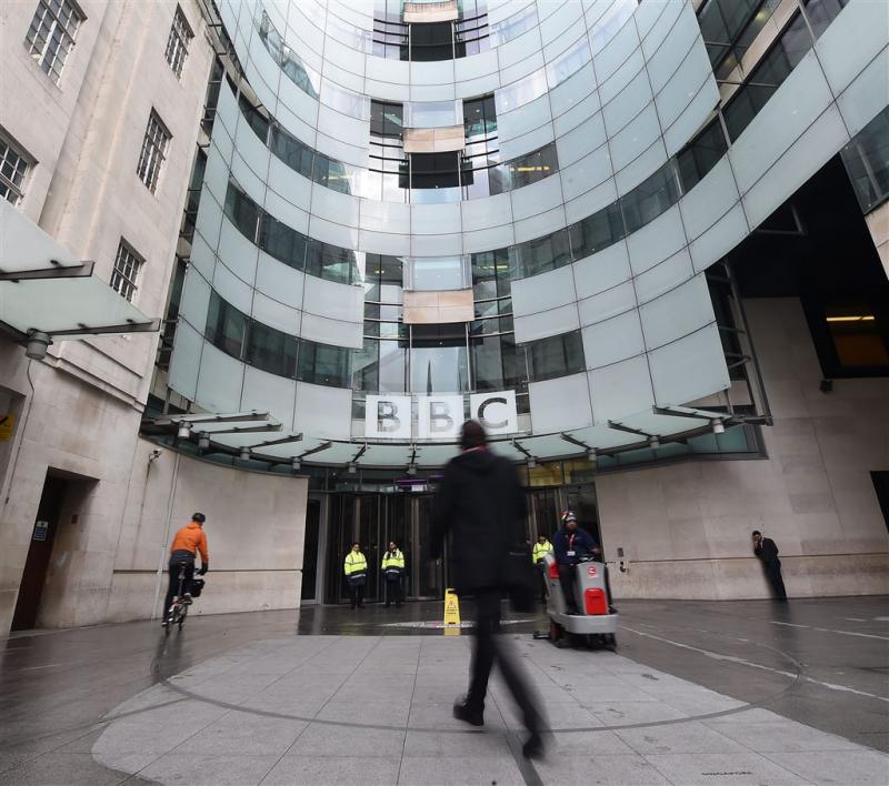 BBC schorst dj na rel over borstvoeding