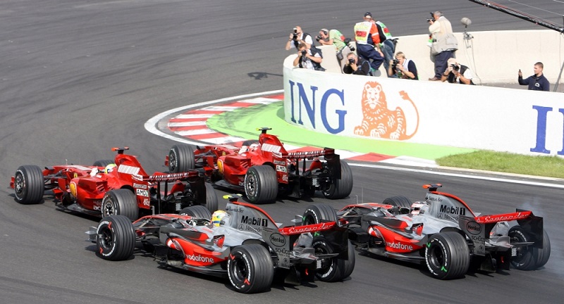 Ferrari verslaat McLaren (Foto: Pro Shots/Gepa)
