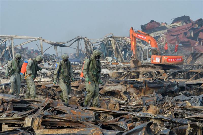 Twaalf mensen vast na explosies Tianjin