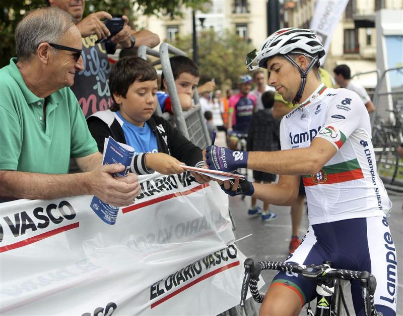 Oliveira wint dertiende etappe Vuelta