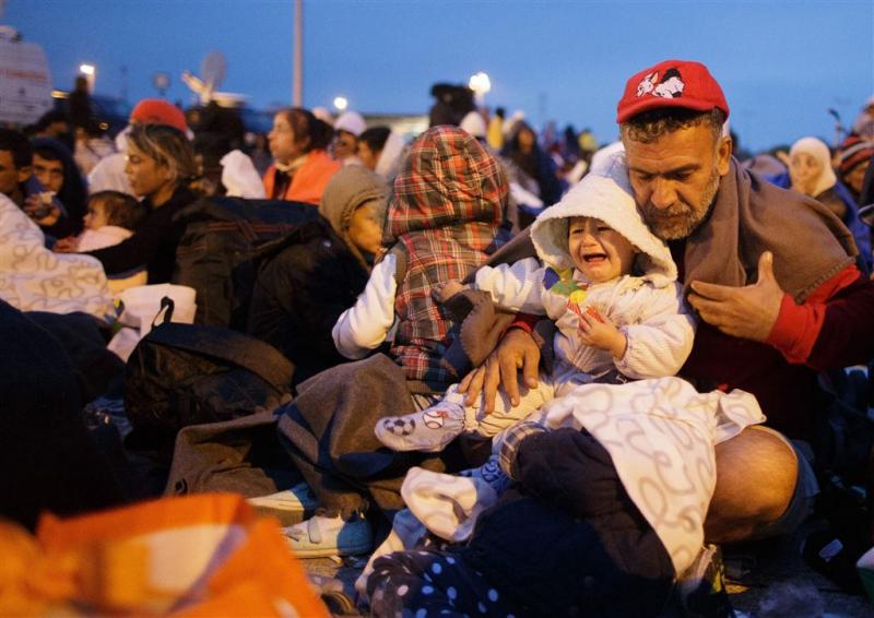 'Veel zieke kinderen aan Oostenrijkse grens'