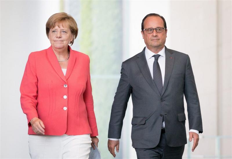 Merkel en Hollande spreken EU-parlement toe