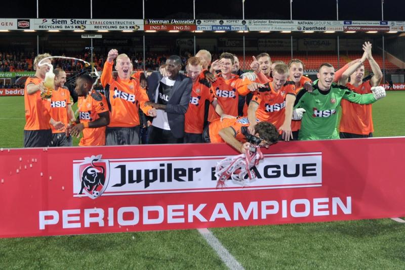 Feest bij FC Volendam na het behalen van de periodetitel. (PRO SHOTS/Martijn Buskermolen)